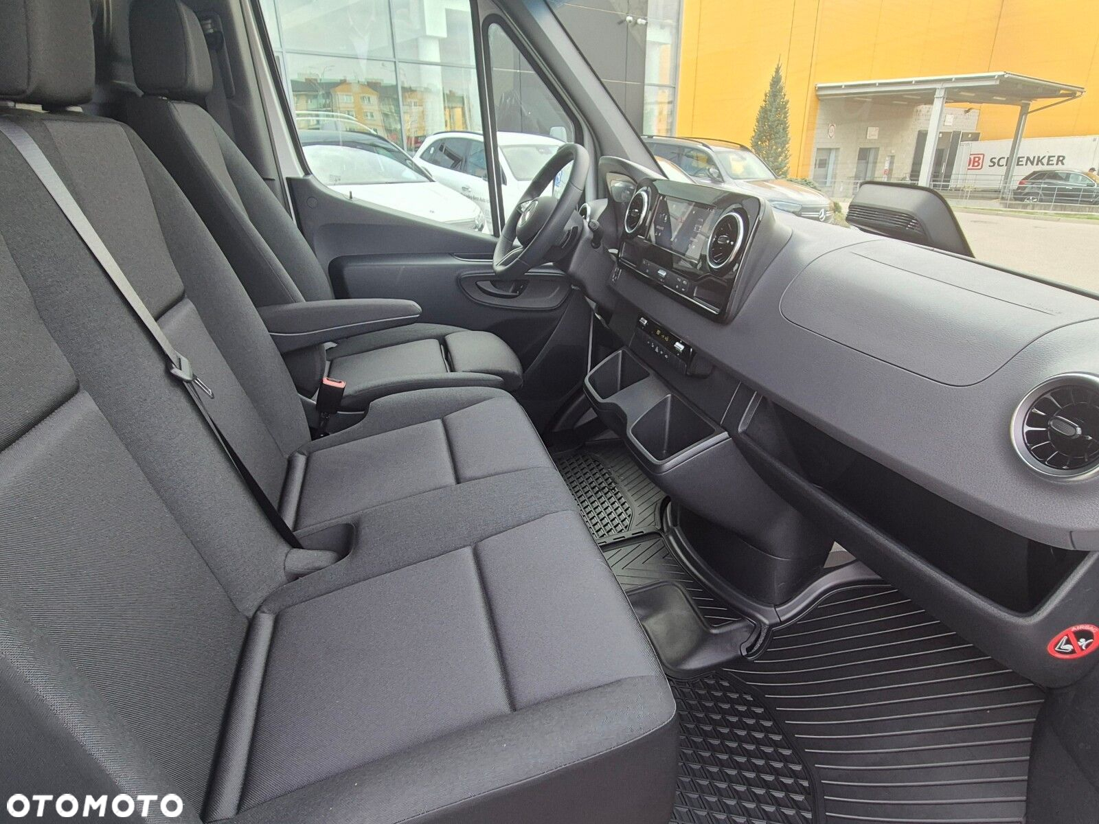 Mercedes-Benz Sprinter 317 CDI KA OM654 - 24