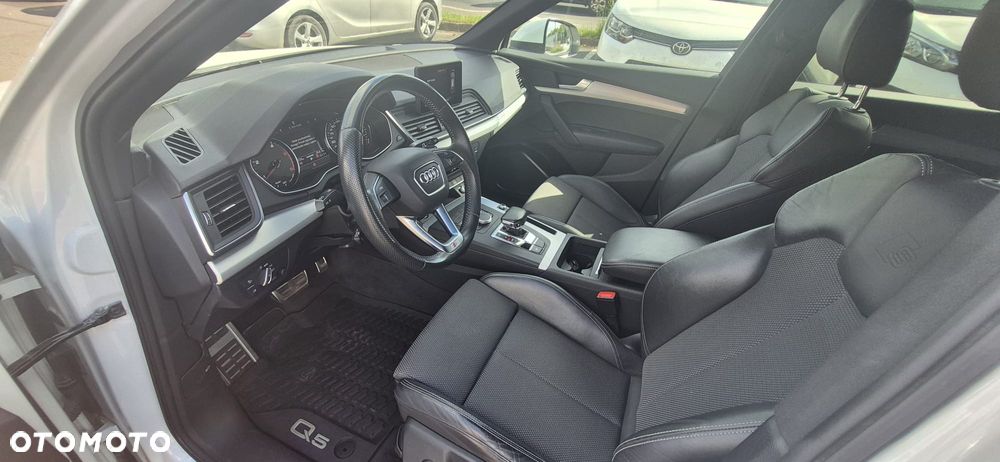Audi Q5 40 TDI Quattro S tronic design - 9