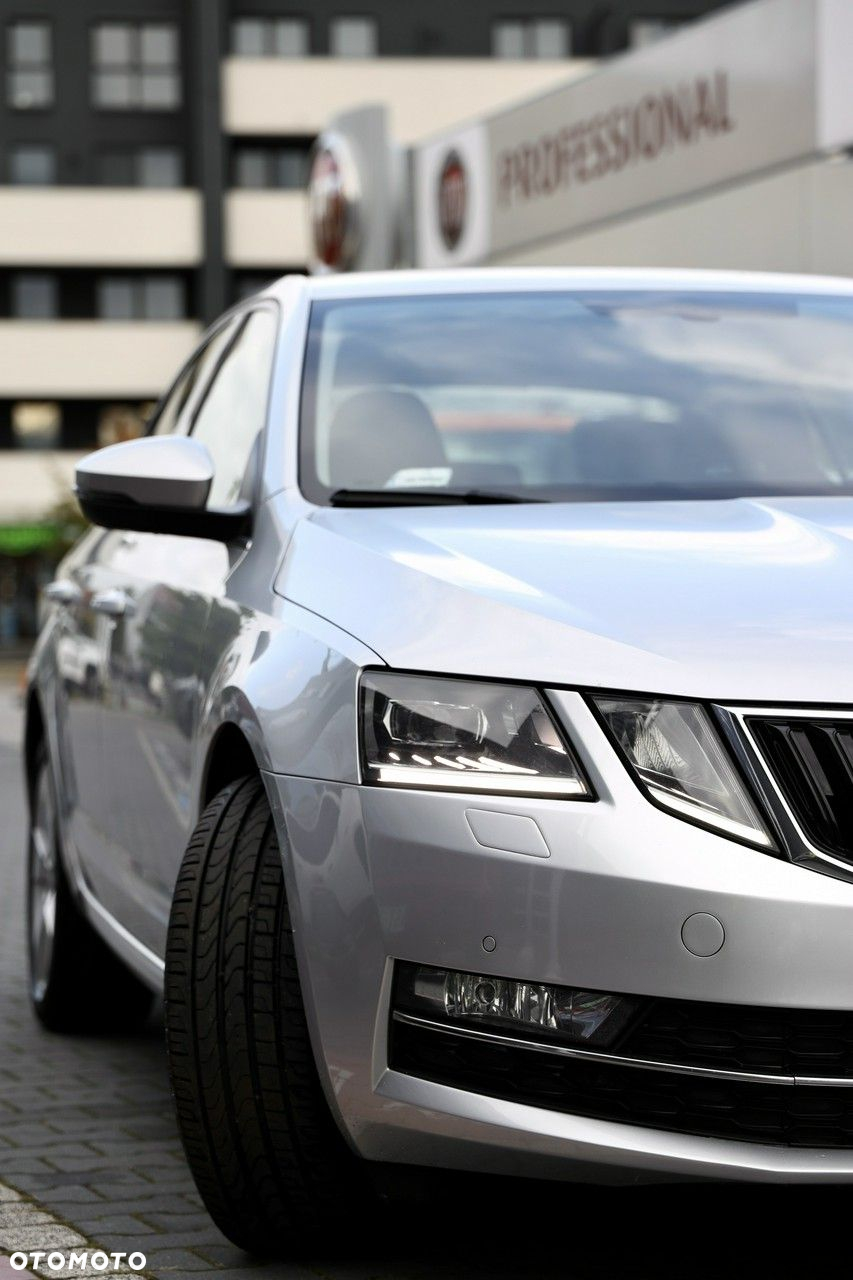 Skoda Octavia - 2