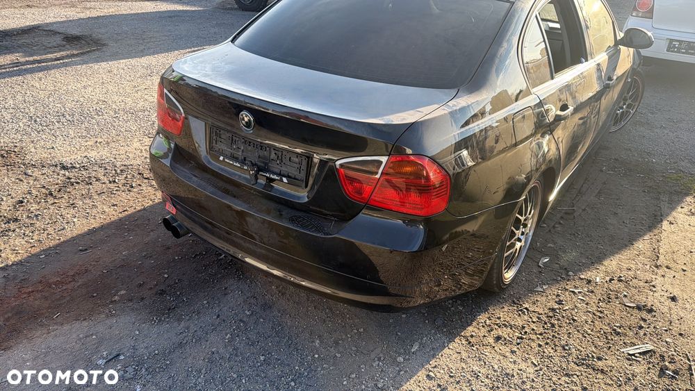 BMW 3 Series 2005 photo 5