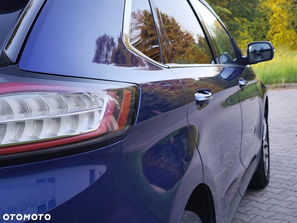 Ford Edge - 11