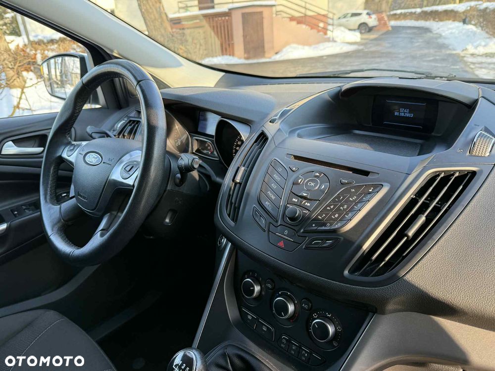 Ford Kuga 1.6 EcoBoost FWD Titanium ASS - 24