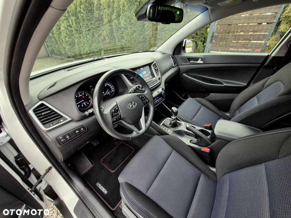 Hyundai Tucson 1.6 Turbo 2WD Advantage - 24