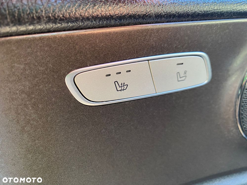 Mercedes-Benz Klasa E - 26