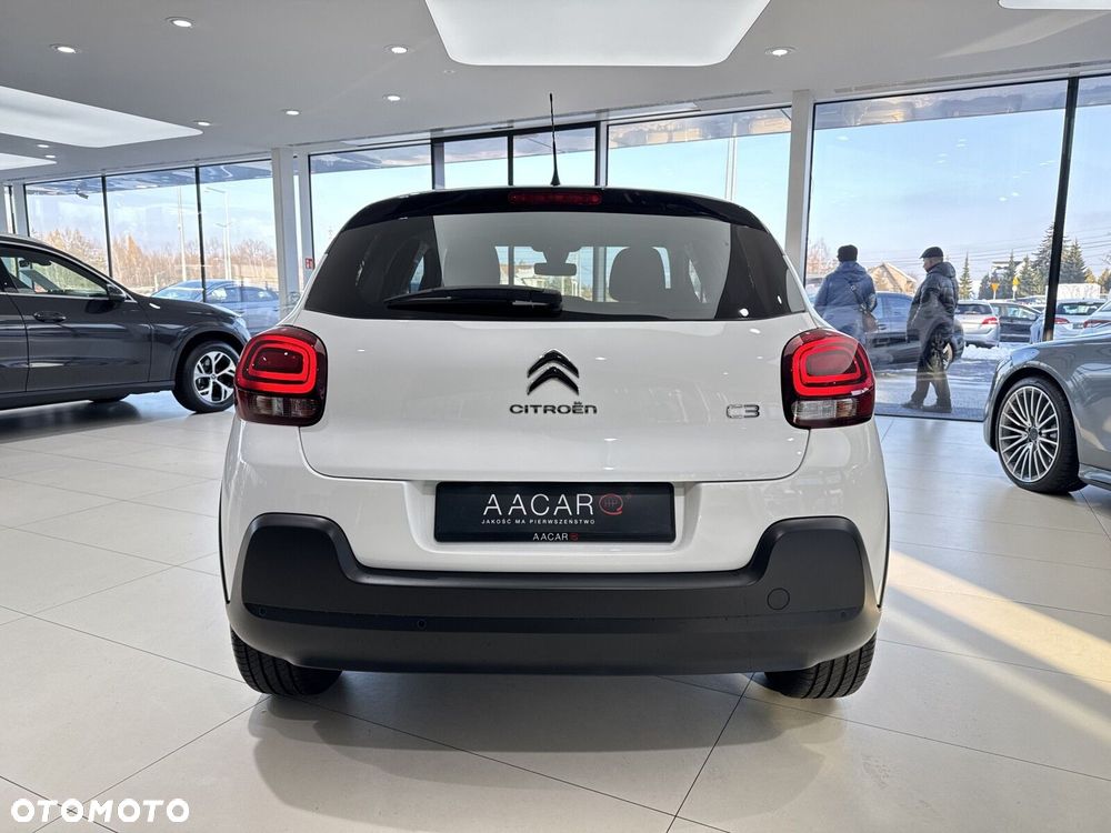 Citroën C3 1.2 PureTech Shine EAT6 - 4
