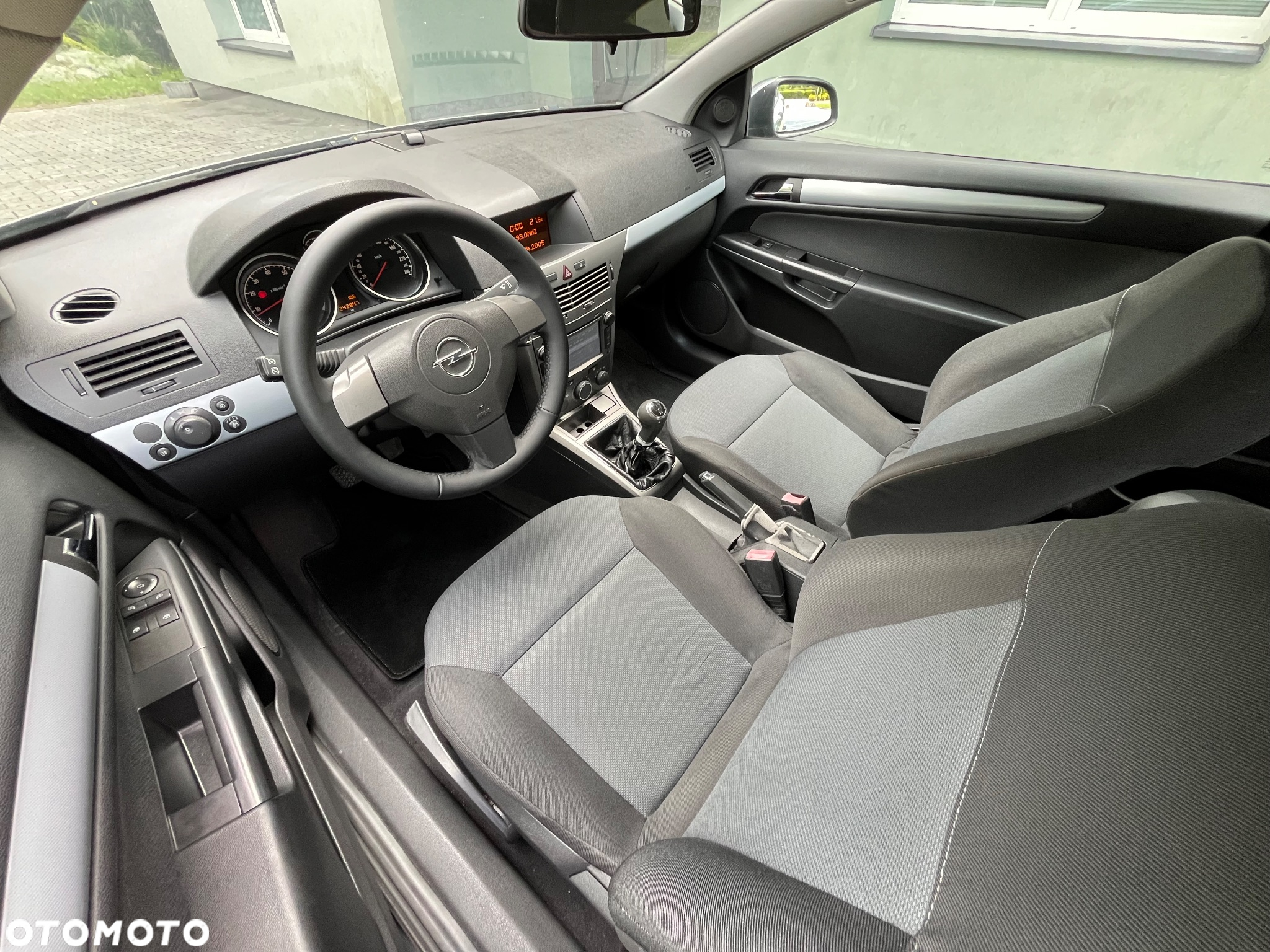 Opel Astra GTC 1.4 Easytronic - 5
