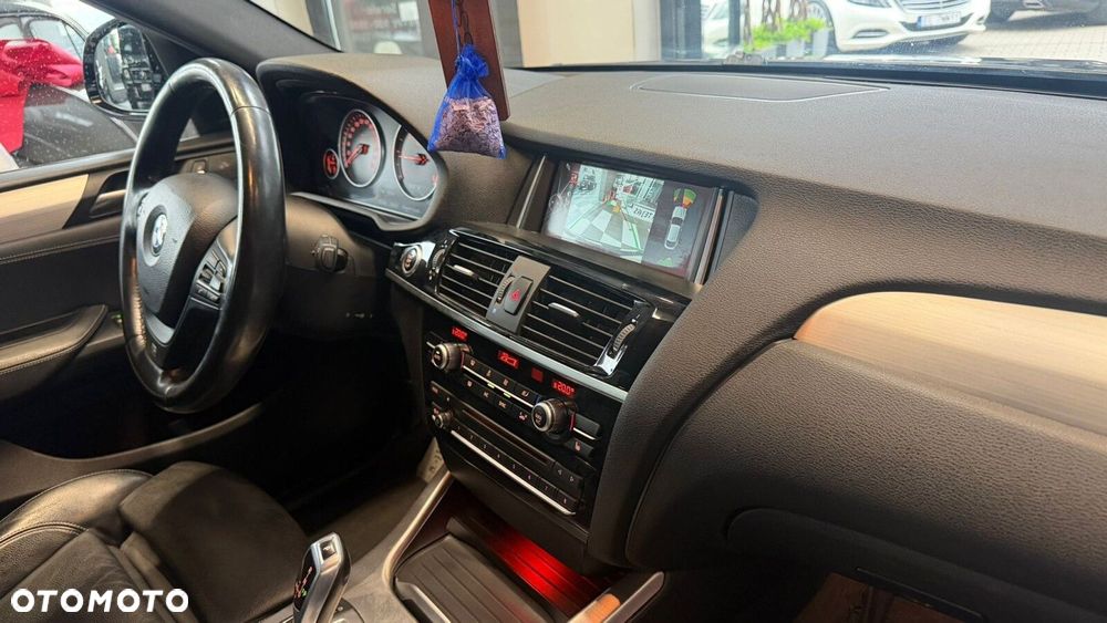 BMW X4 - 16