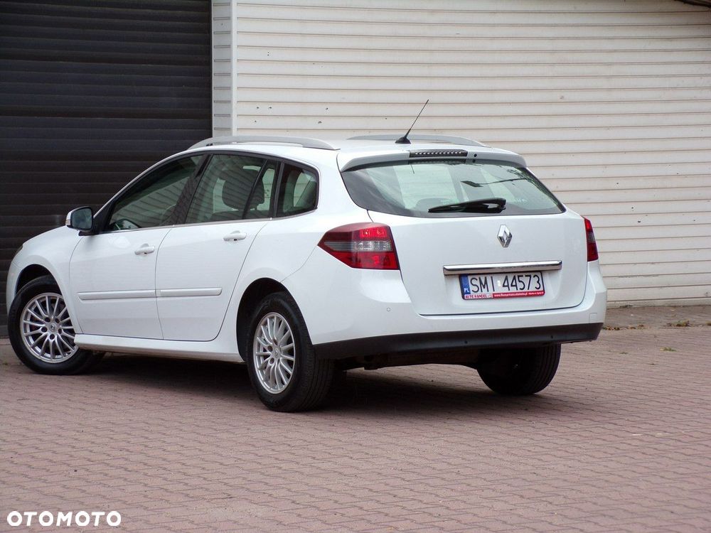 Renault Laguna - 16