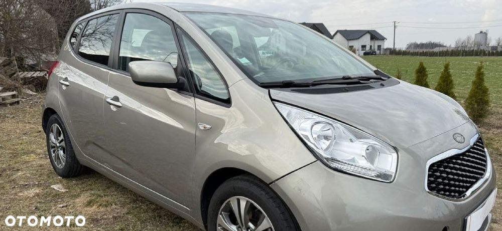 Kia Venga 1.6 CVVT Dream-Team Edition - 12