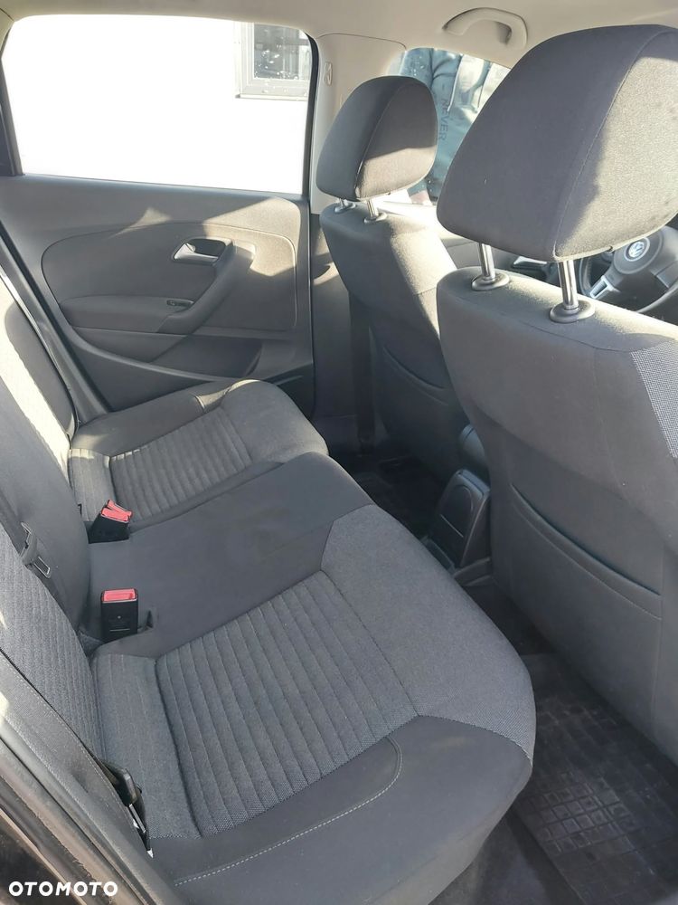 Volkswagen Polo - 15