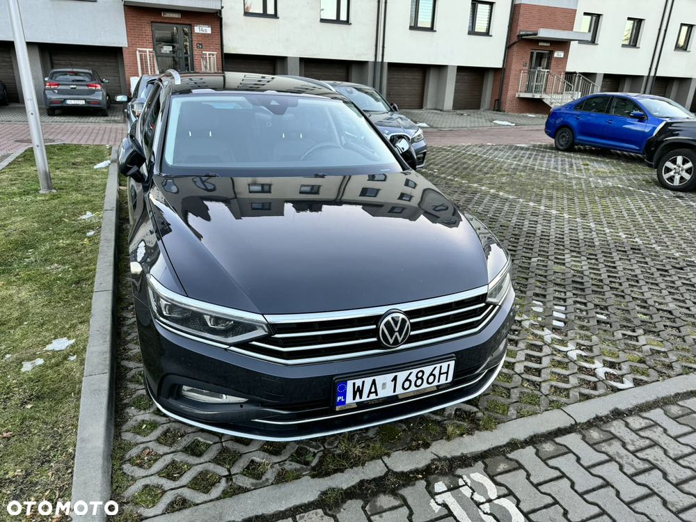 Volkswagen Passat 2.0 TDI SCR DSG Elegance - 1