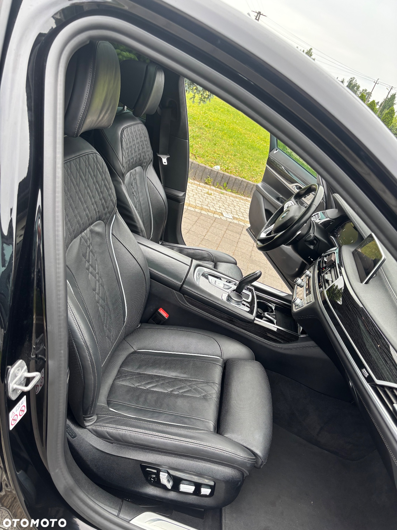 BMW Seria 7 740d xDrive - 15