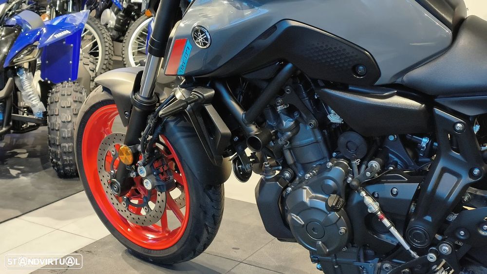 Yamaha MT-07 - 9