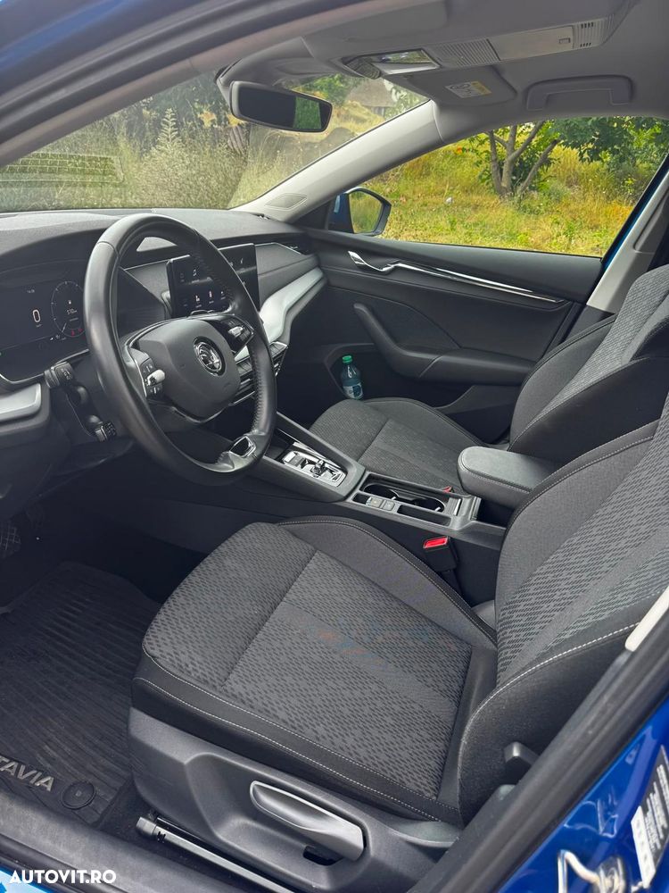 Skoda Octavia 2.0 TDI DSG Ambition - 10
