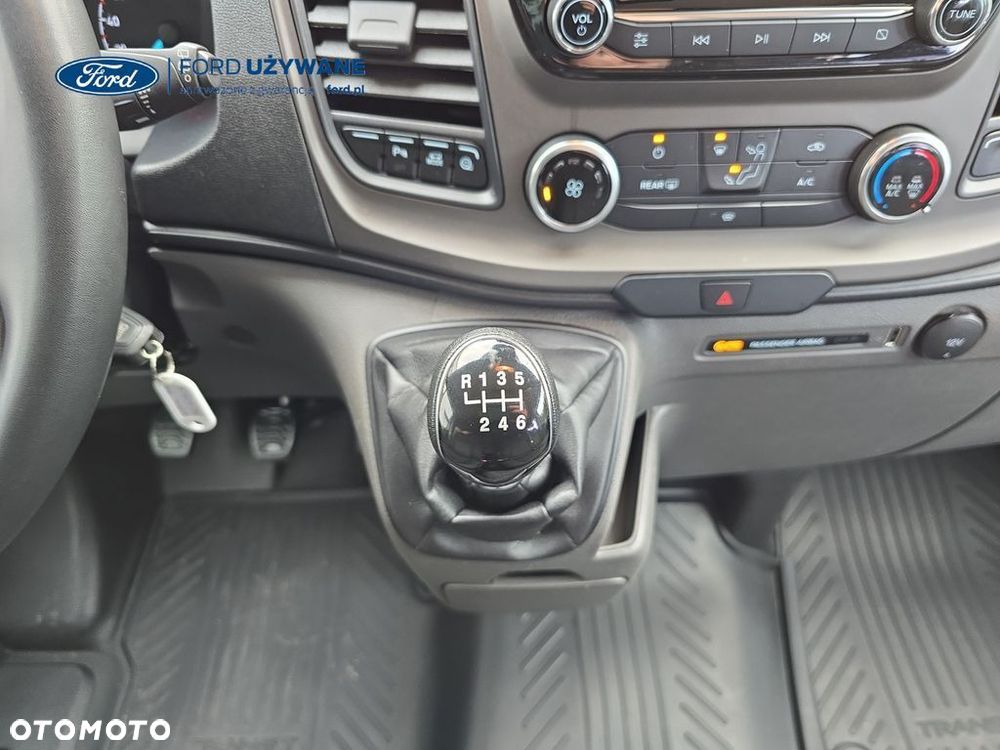 Ford Transit Custom - 19