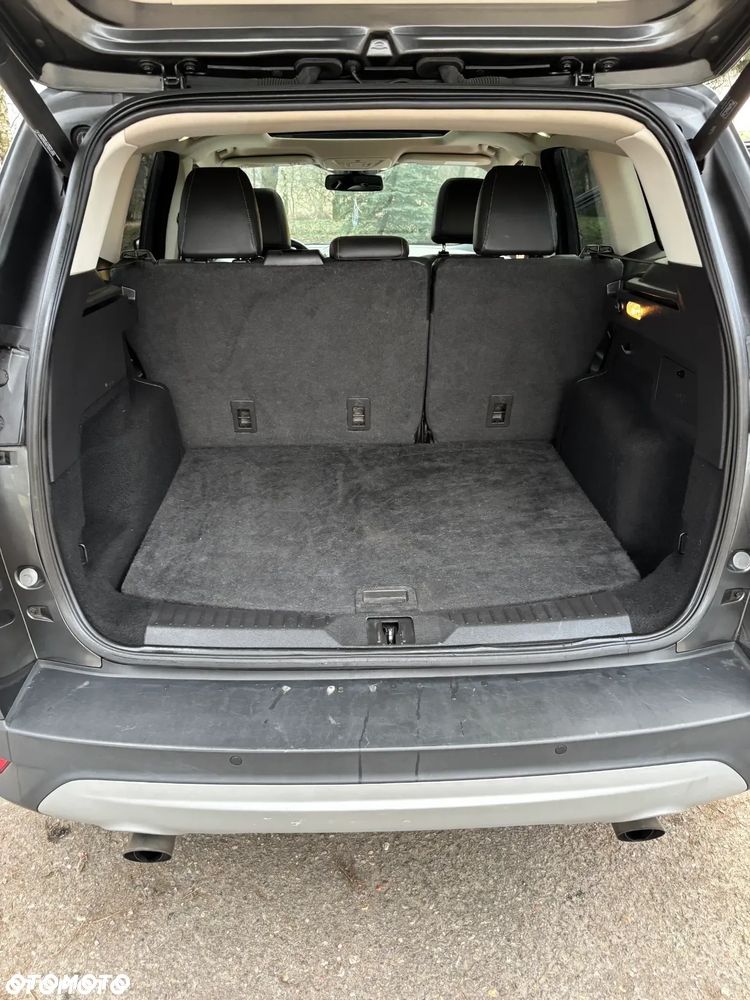 Ford Kuga 1.6 EcoBoost 4WD Titanium - 20