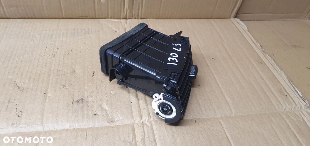 Kratka nawiewu powietrza lewa środkowa Hyundai I30 I 97410-2R000 - 4