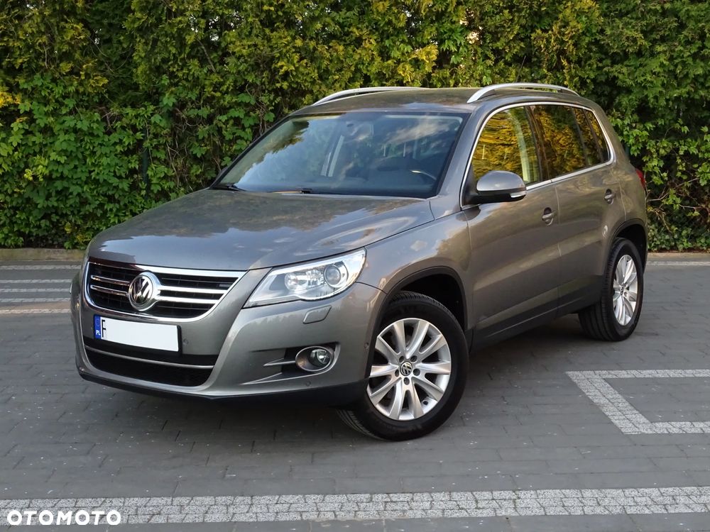 Volkswagen Tiguan - 2