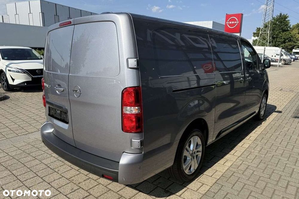 Opel Vivaro XL L2H1 EAT8 2.2 150 KM - 6