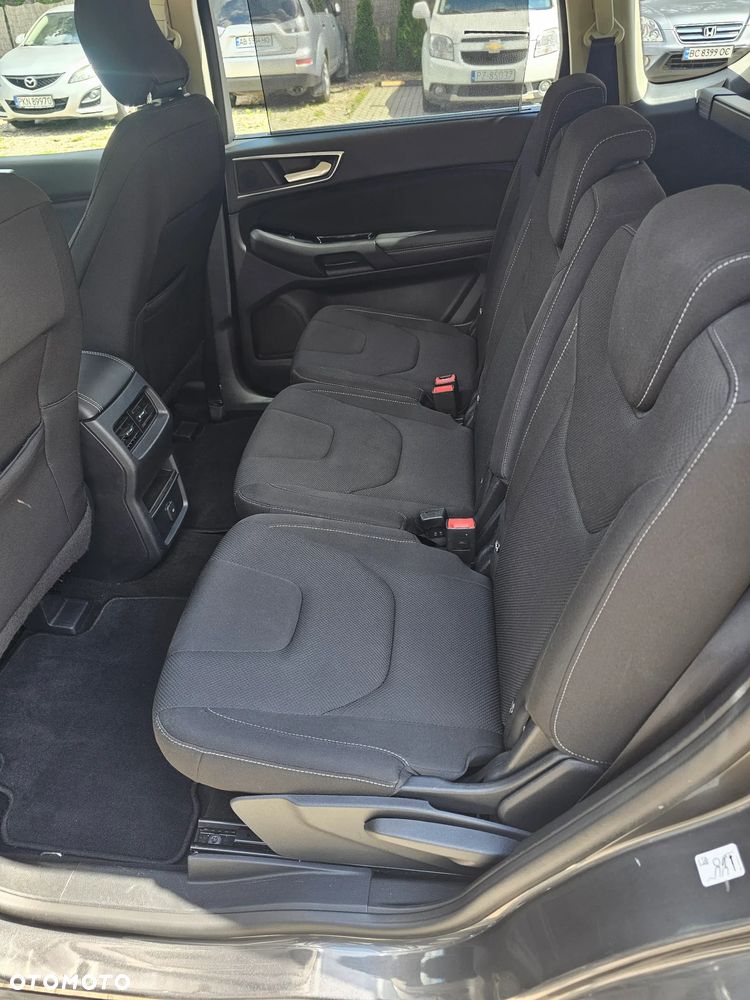 Ford S-Max - 8
