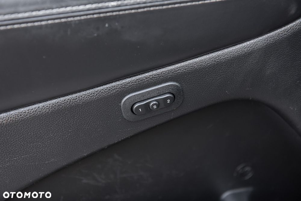 Jeep Grand Cherokee 3.0 CRD Overland Summit EU6 - 21