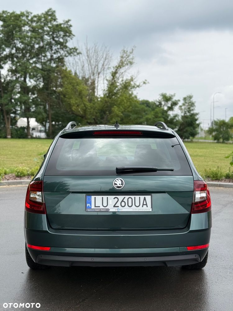 Skoda Octavia 2.0 TDI (Green tec) DSG Style - 5