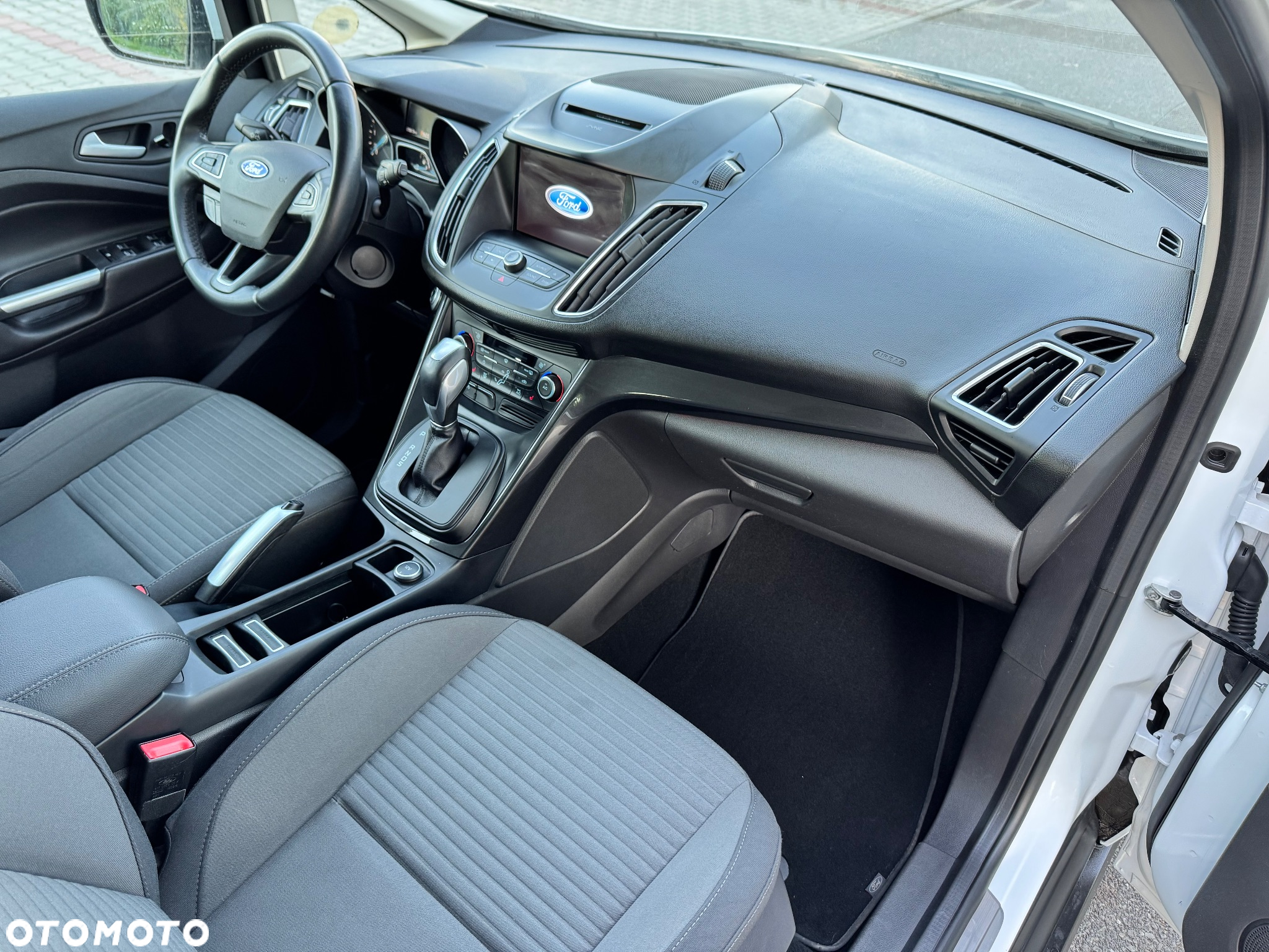 Ford C-MAX 1.5 TDCi Titanium - 26