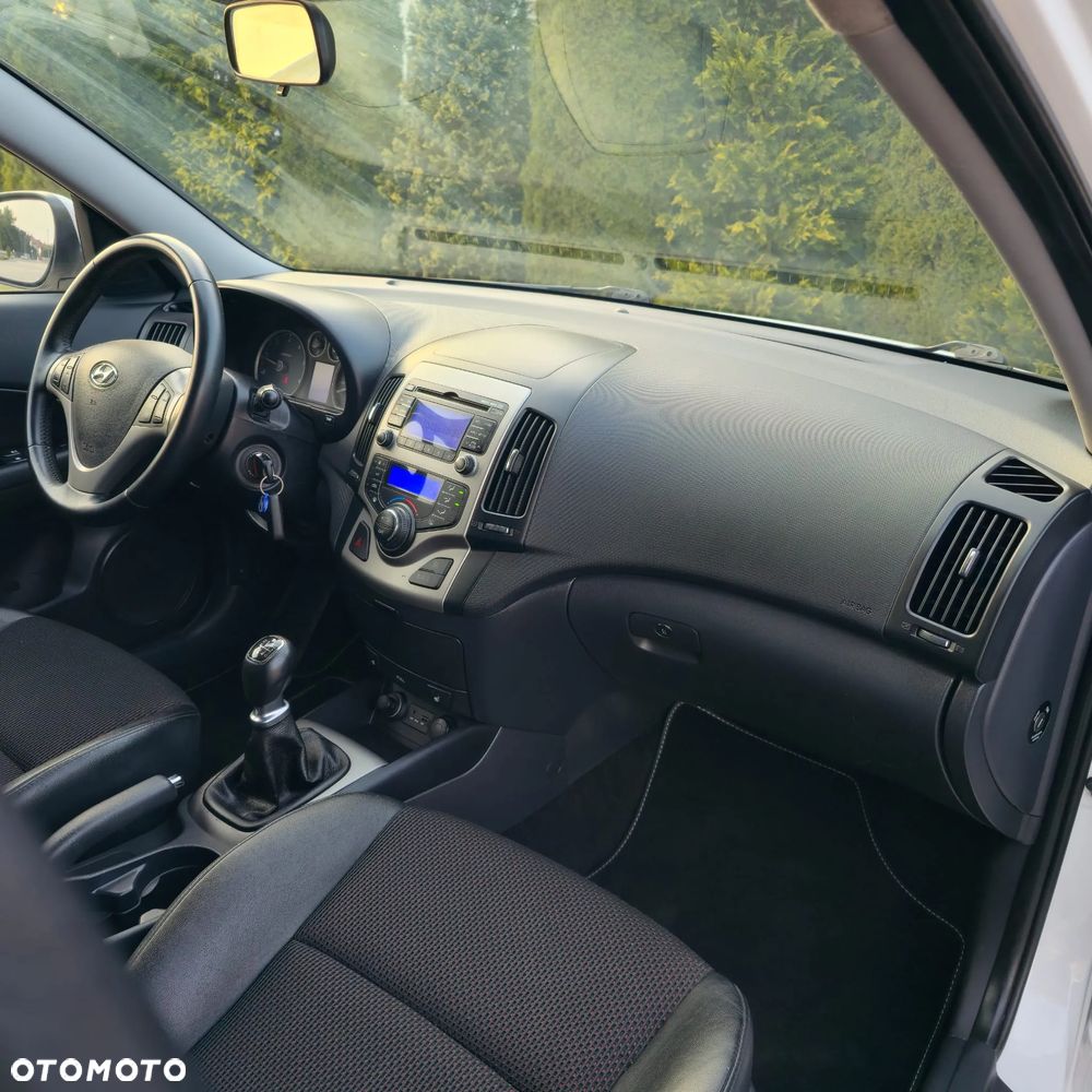 Hyundai i30 - 29