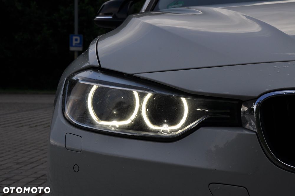 BMW Seria 3 - 16
