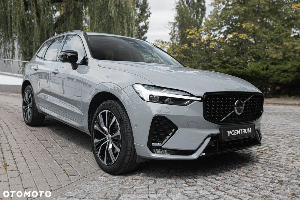 Volvo XC 60 B5 B AWD Ultimate Dark - 7
