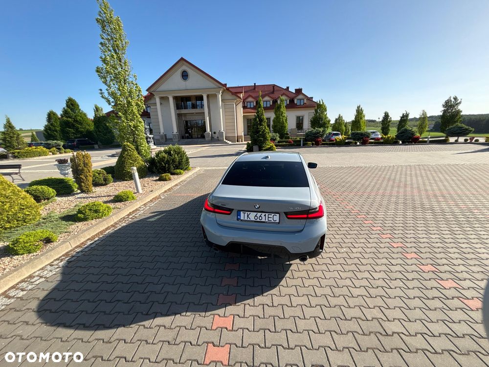 BMW Seria 3 320i xDrive M Sport - 5