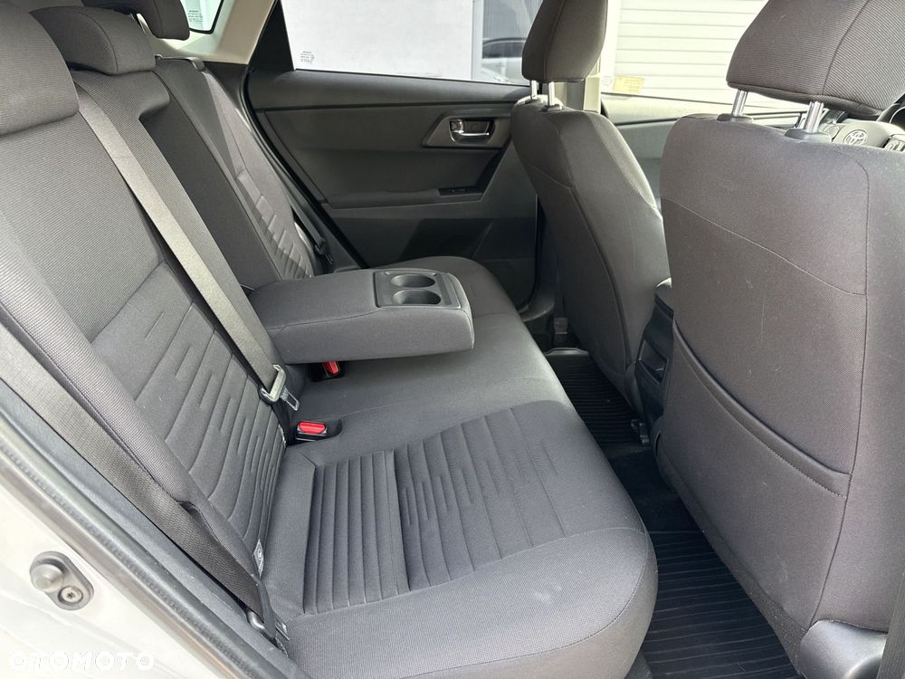 Toyota Auris - 8