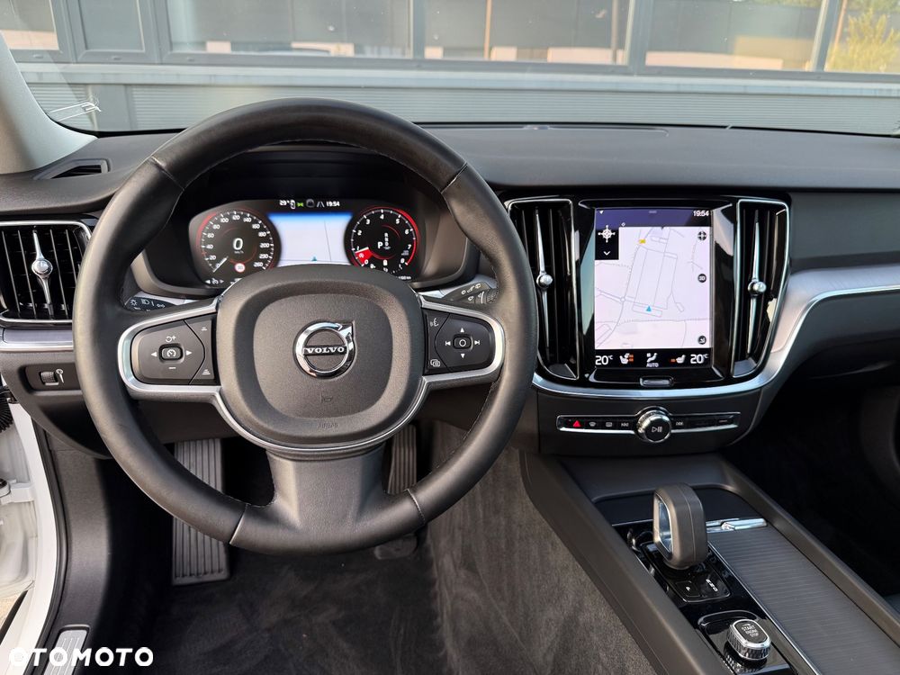 Volvo V60 B3 B Geartronic RDesign - 11