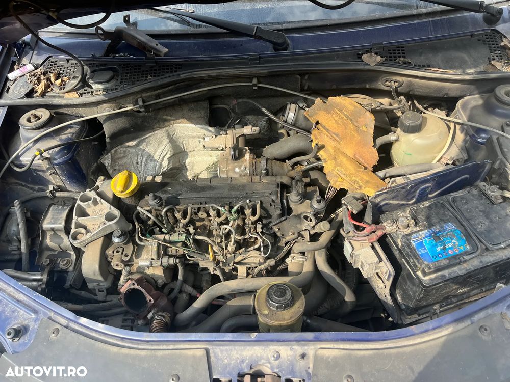 Dezmembrez Dacia Logan MCV 2007 albastru 1,5DCI Euro4 7 locuri - 10