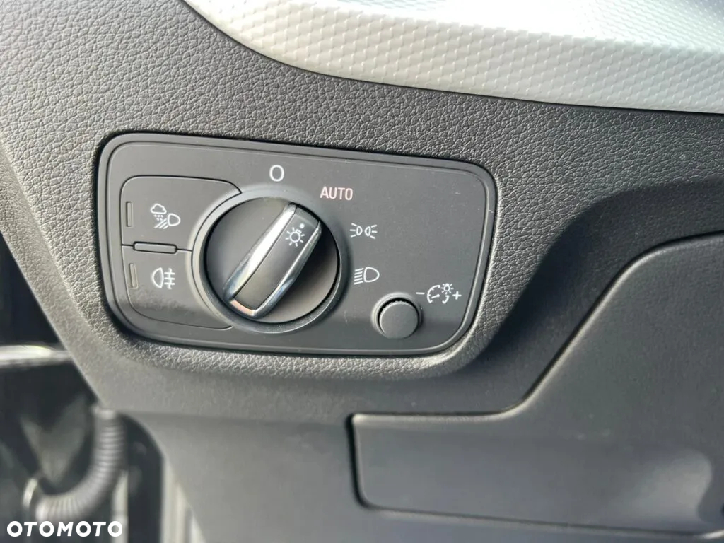 Audi Q2 - 17