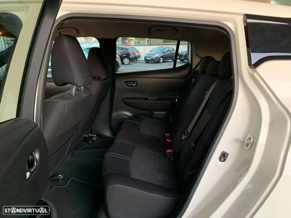 Nissan Leaf N-Connecta Full Led - 12