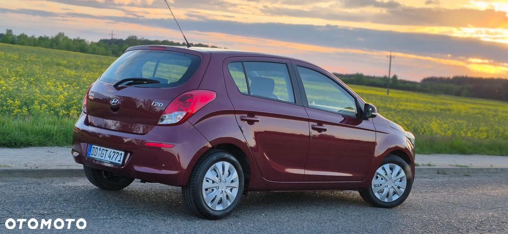 Hyundai i20 - 10