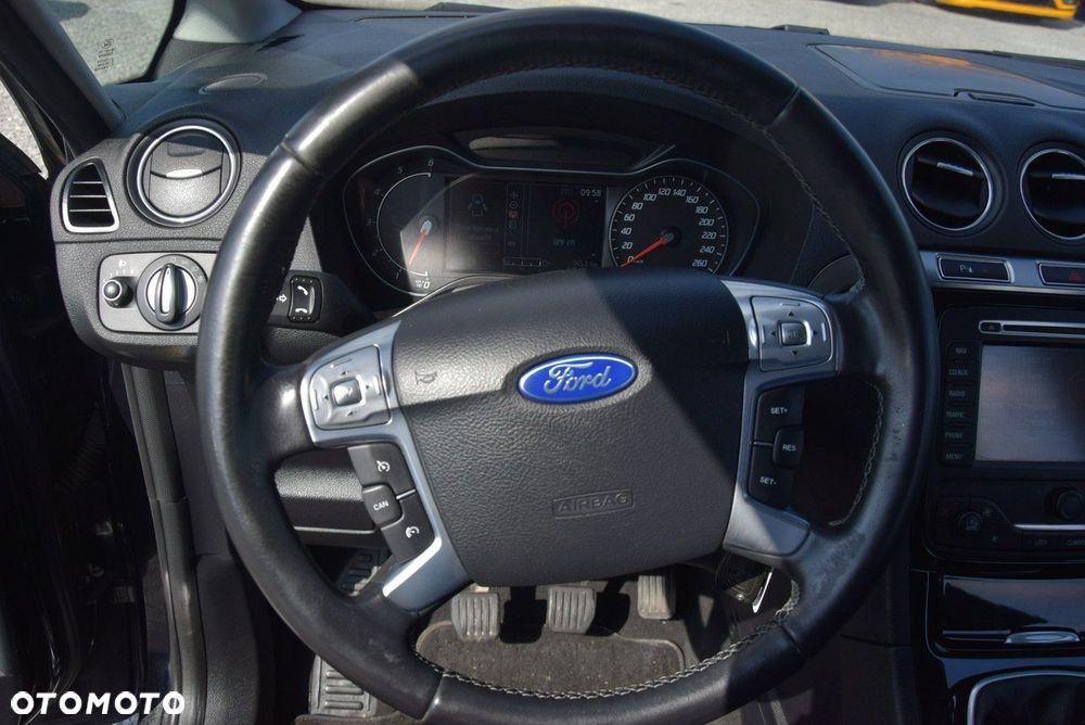 Ford S-Max 2.0 TDCi Titanium - 21