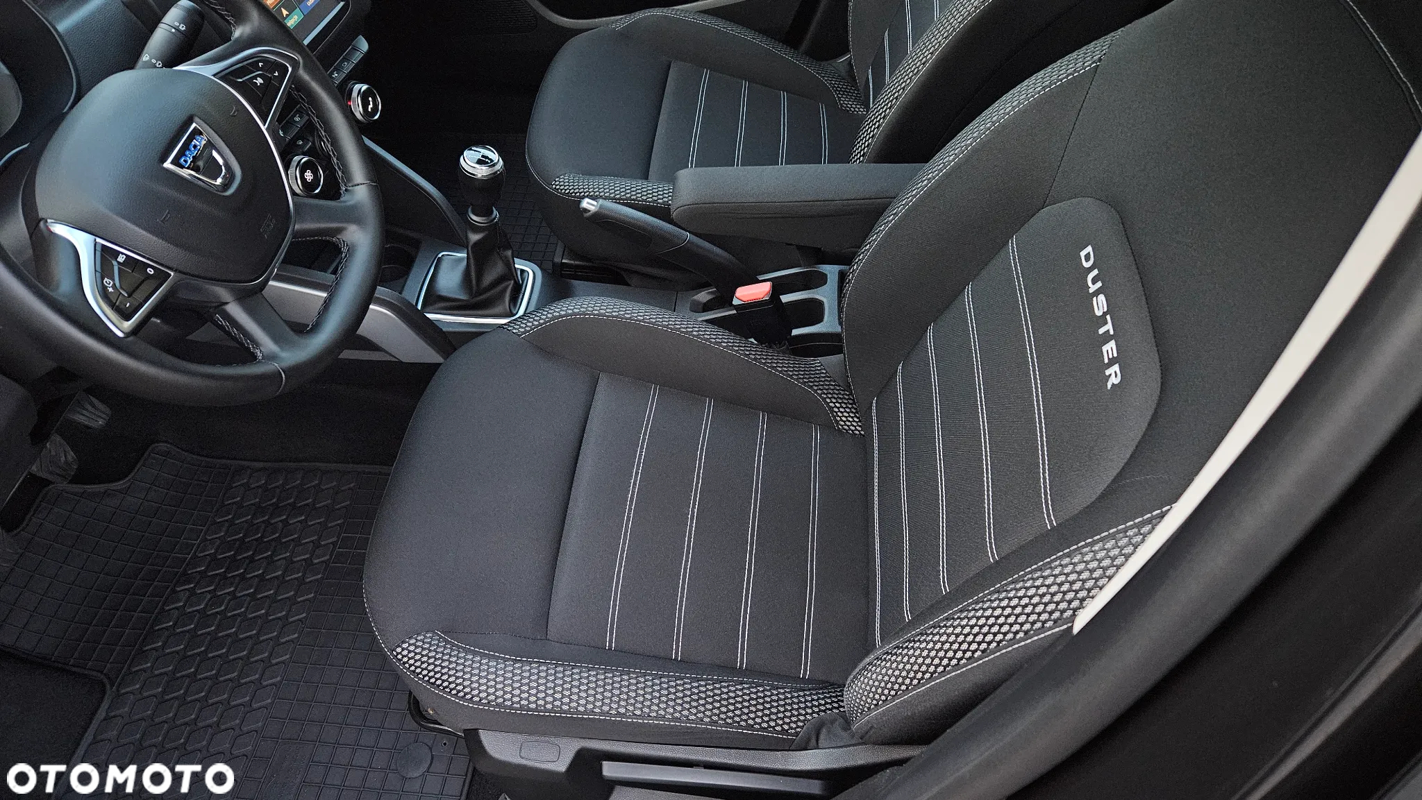 Dacia Duster 1.6 SCe Prestige - 22