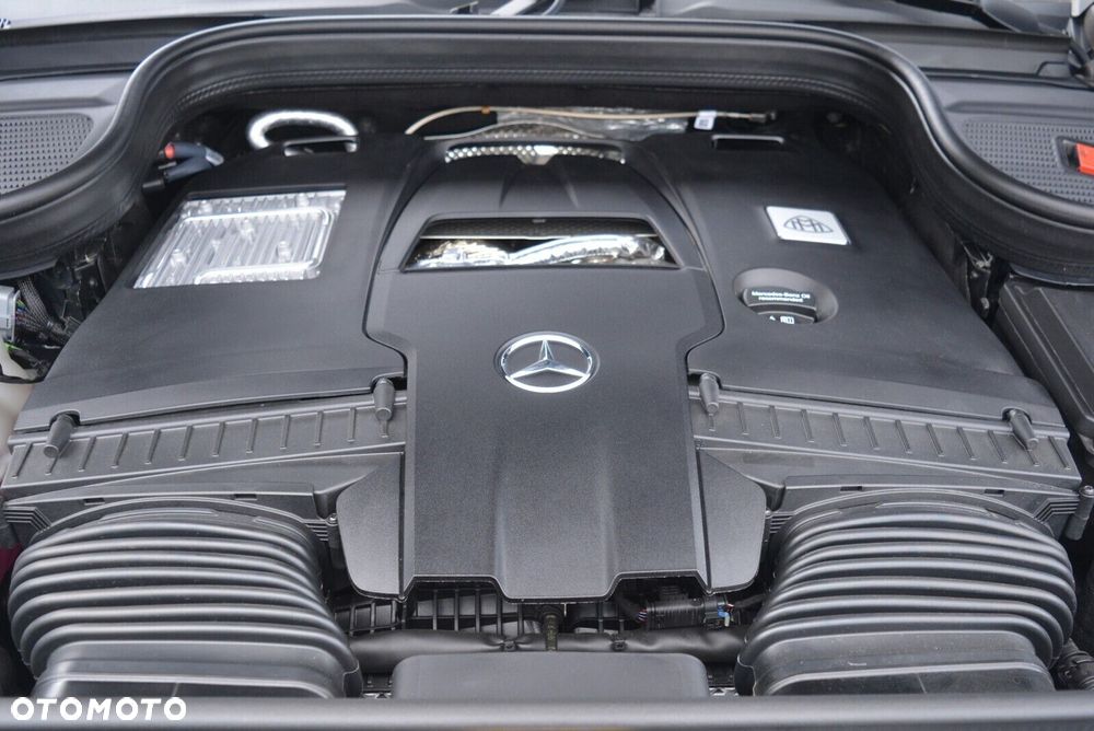 Mercedes-Benz GLS - 19