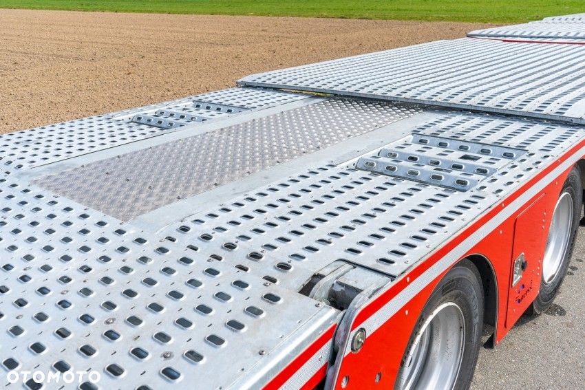 Mercedes-Benz Actros - 24