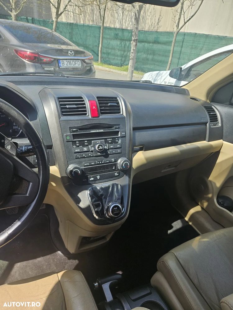 Honda CR-V 2.2 i-DTEC Executive - 4