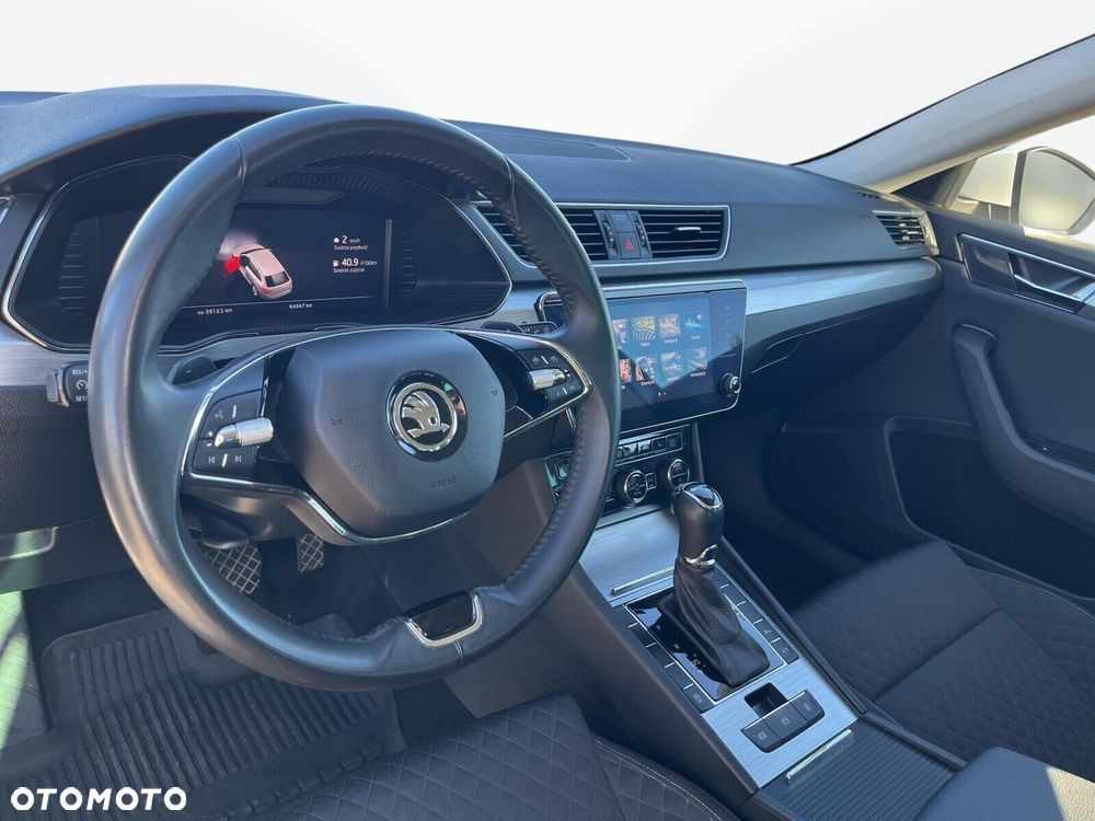 Skoda Superb 1.5 TSI Ambition DSG - 11