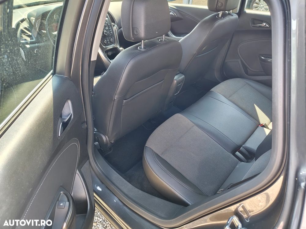 Opel Astra 1.4 Turbo Cosmo - 7