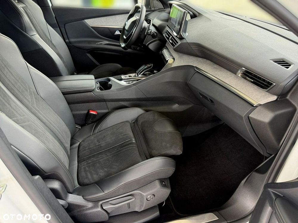 Peugeot 3008 - 16