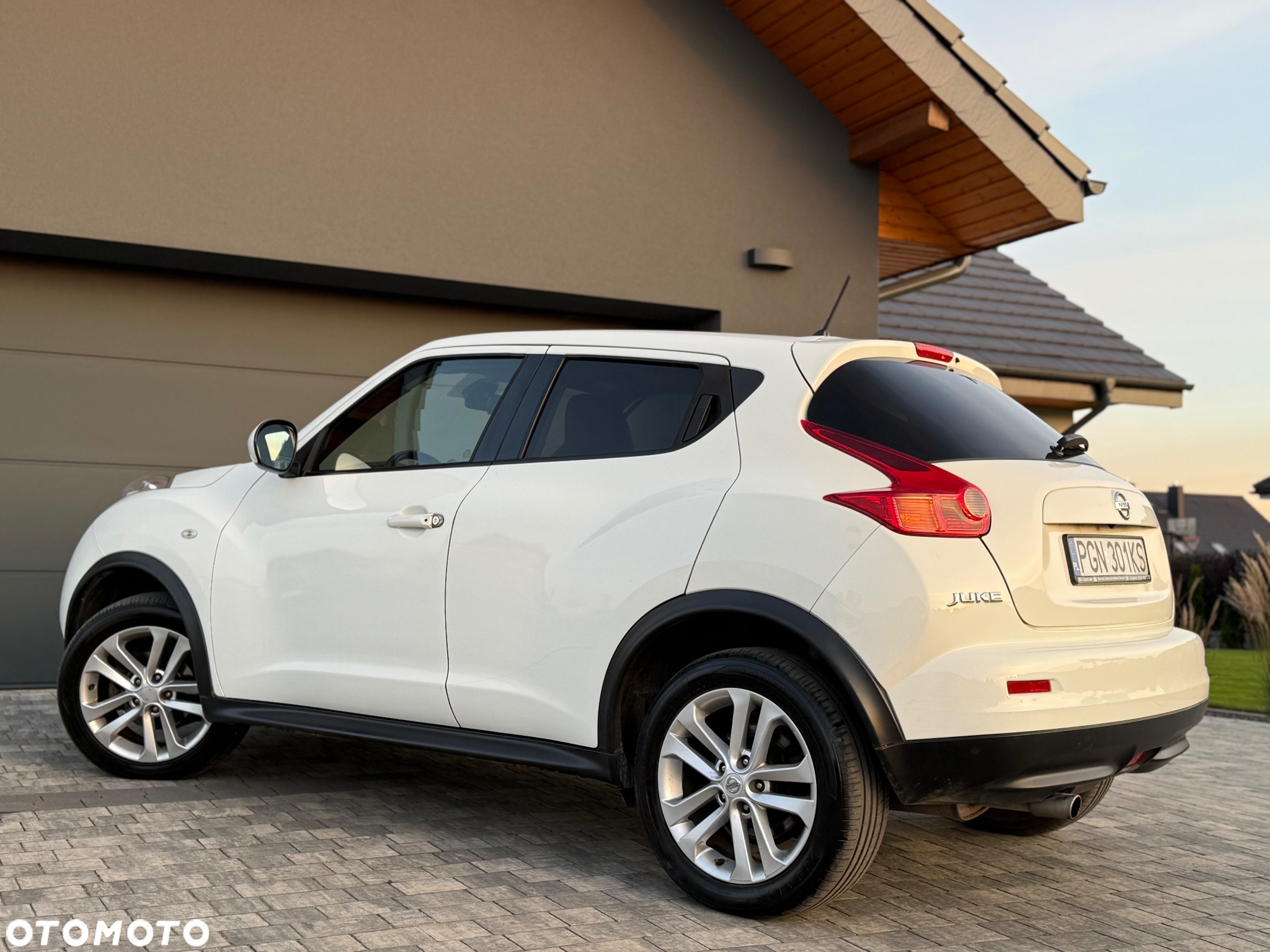 Nissan Juke 1.6 Tekna CVT - 4