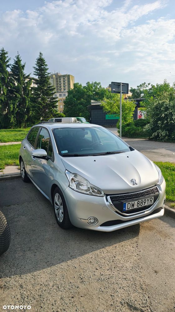 Peugeot 208 1.4 HDi Access - 1