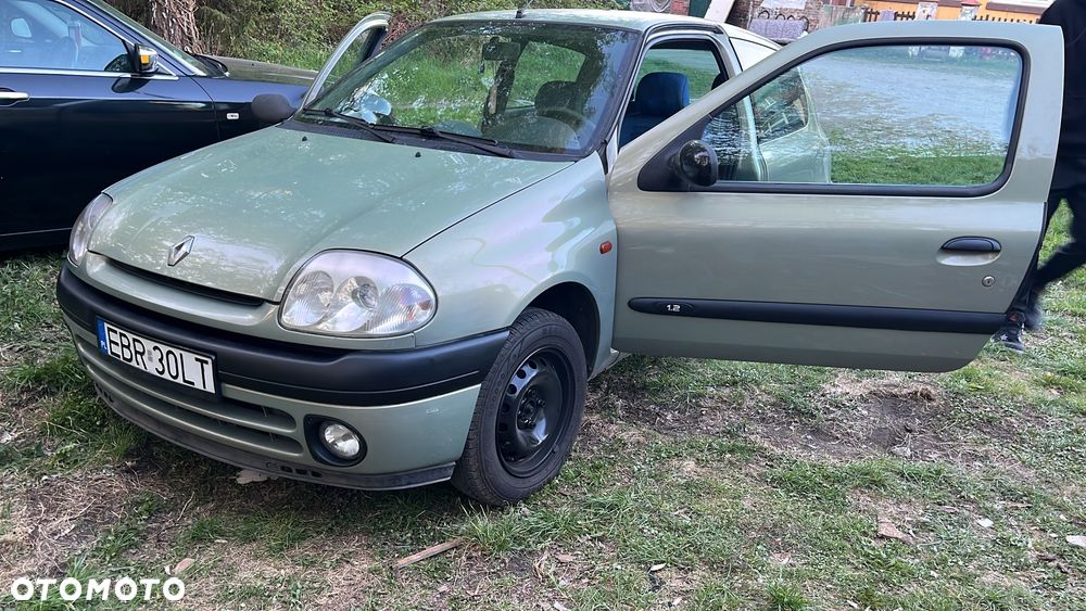 Renault Clio 1.2i MTV - 17