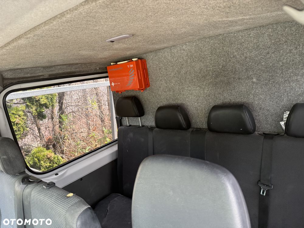 Mercedes-Benz Sprinter - 8