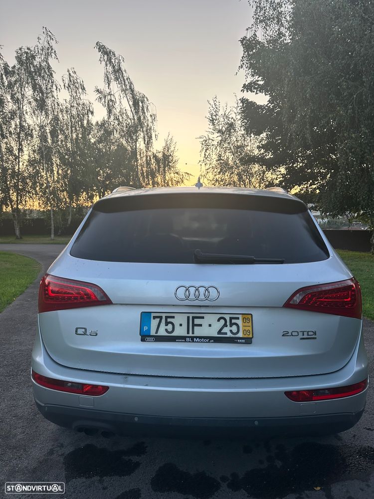 Audi Q5 2.0 TDI Sport S-tronic - 4